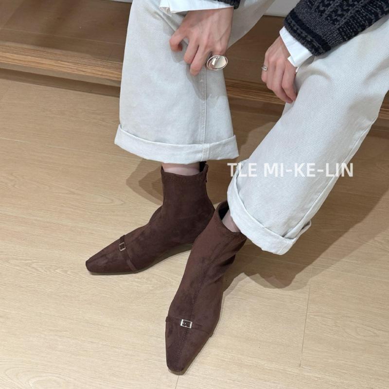 Korean Version Suede Belt Buckle Temperament Thin Boots Women's 2025 New Autumn and Winter Kitten Heel and Ankle Boots Retro Short Boots