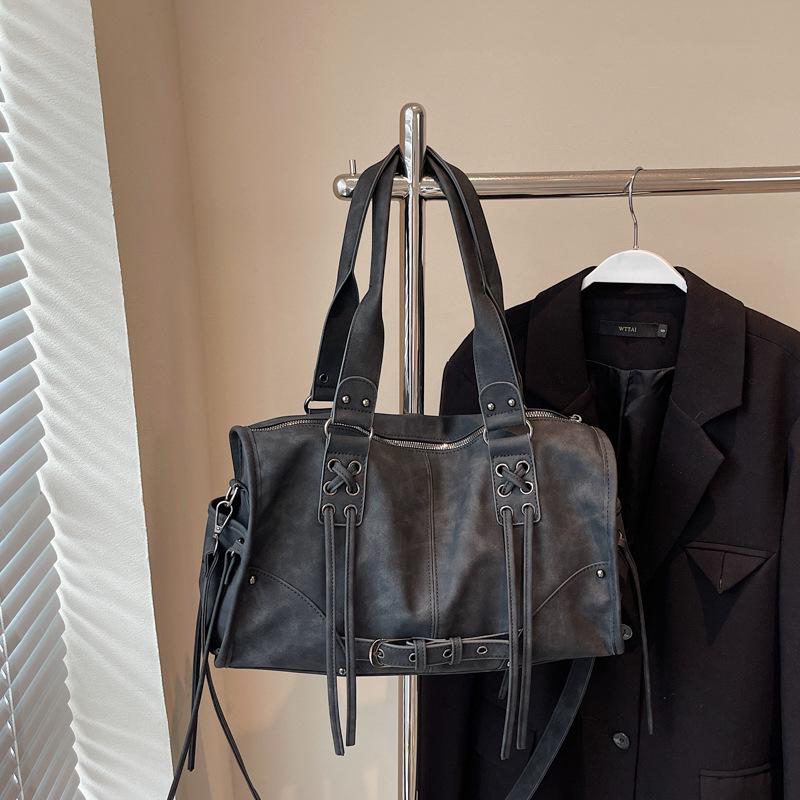 2025 Retro Motorcycle Crossbody Bag: Stylish & Spacious One-Shoulder Handbag for Women