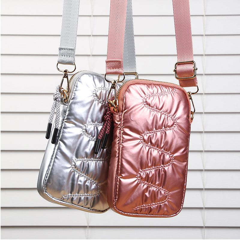 

Yogodlns Женская Повседневная Хлопковая Маленькая Сумка Через Плечо Для Телефона Простая Однотонная Молния Многофункциональная Модная Сумка Через Плечо 12x3x20cm чёрный