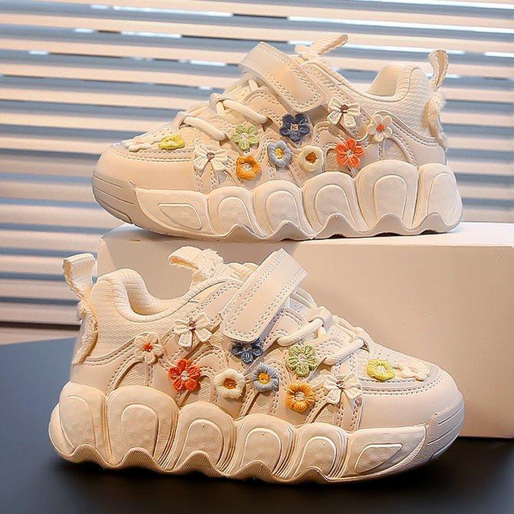 Girls sports shoes 2025 spring and autumn female treasure casual shoes sports shoes girls dad shoes children flower casual shoes