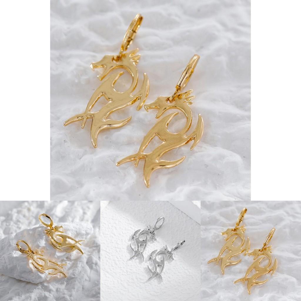 Fashionable Women's Dragon Earrings Alloy Material Perfect For Gifting