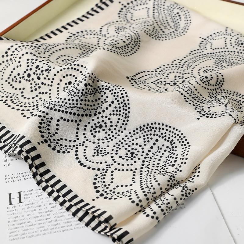 New Ya Silk Silk Scarf Neck Small Square Scarf Women's Sunscreen Scarf Tulle Scarf Neck Protection and Shawl Silk Scarf