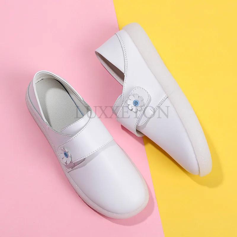 Dermis Nurse Shoes Women Soft Sole Cotton Shoe with Velvet Round Head Sweet Casual Flower Small White Shoes Flat Shoes