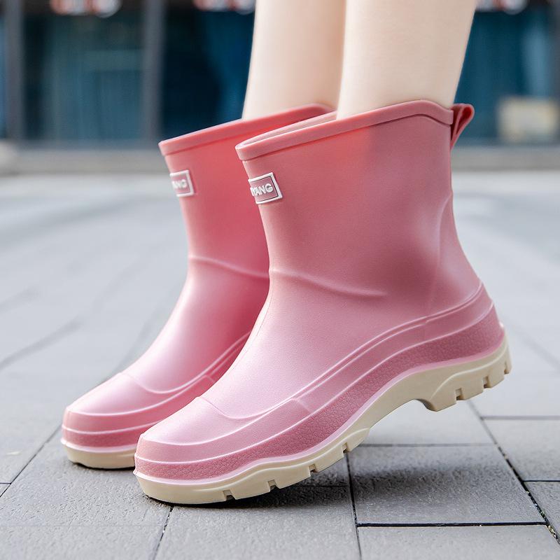 Japanese Style Women's Lightweight Waterproof Galoshes - Non-Slip Short Ankle Rain Boots