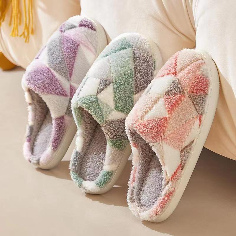Winter Cotton Drag Women's Indoor Household Warm Fleece Non-slip Color Matching Plush Cotton Shoes Comfortable Home Cotton Slippers