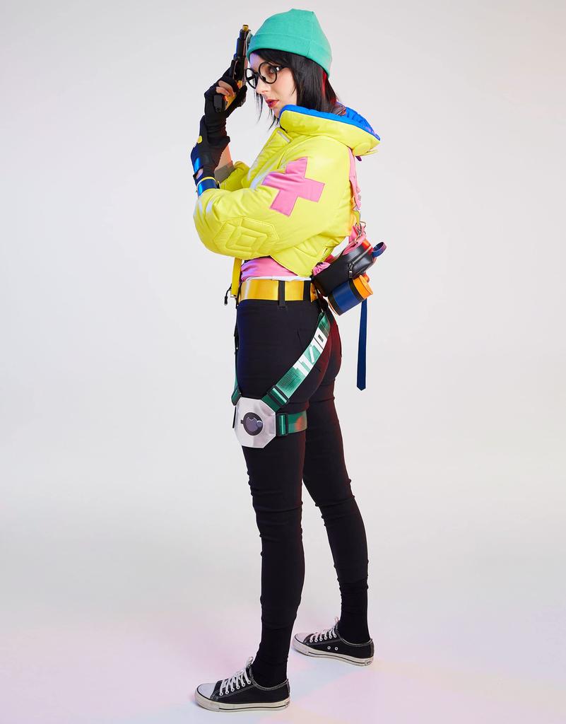 [Miccostumes] Women's Adult Girl Anime Game Cosplay Costume Costume Set Cute Cool Moe Yellow Cotton Padded Green Hat Shirt Black Jeans Fancy Dress