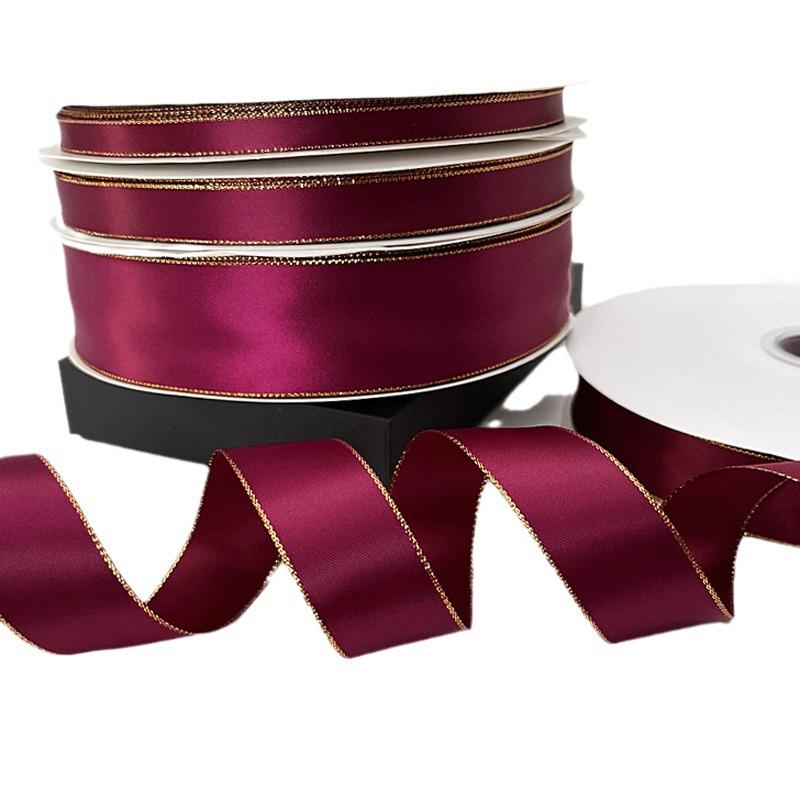 Burgunderfarbenes doppelseitiges Polyesterband mit Goldkante - 2cm, 2,5cm oder 4cm Rolle für DIY und Geschenkverpackung.
