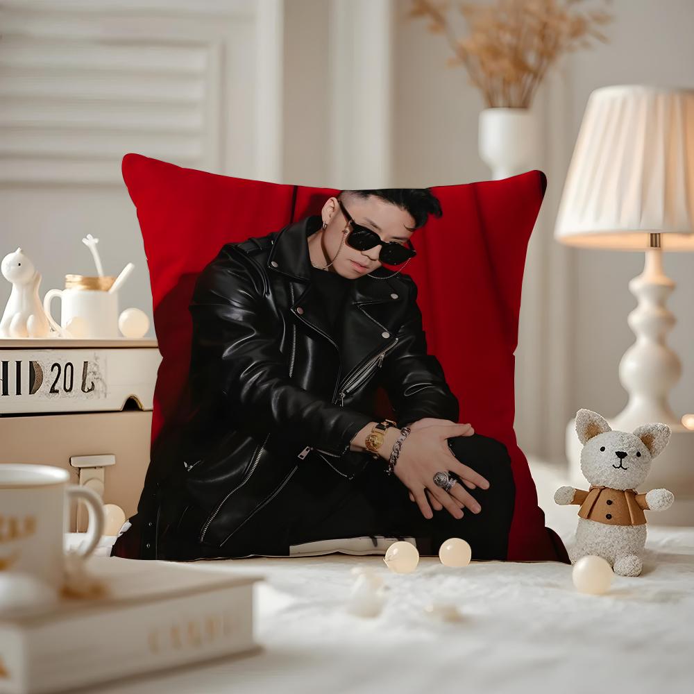 

Wukong Cushion Cover Anti-dustmite Pillowcase Invisible Zipper Silky Short Plush Sofa Cushion Cover 12x12Inch