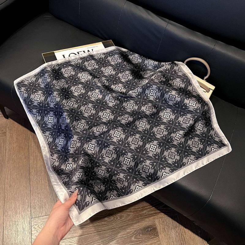 Fashion Black and White Printing Temperament Square Scarf Imitation Silk Korean Version Decorative Scarf Scarf Professional Decorative Shawl Silk Scar