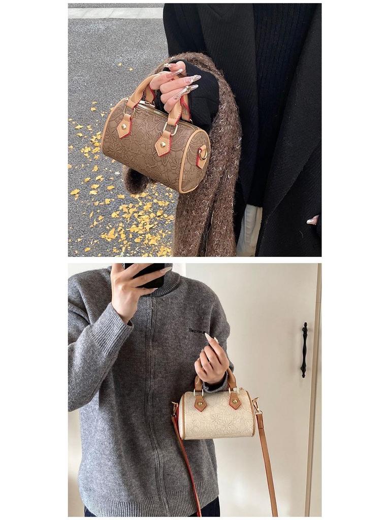 French-Style Boston Bag: New Fashion Pillow Handbag for Shoulder or Crossbody Carry