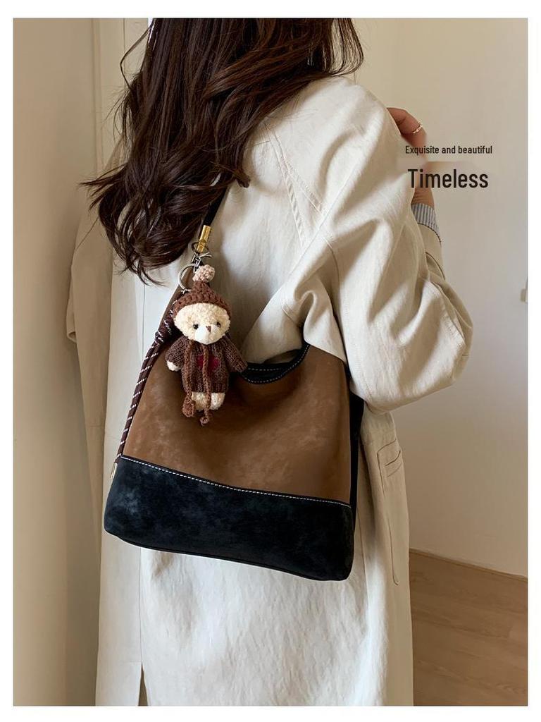 Dam Retro Frostad Mocka Hinkväska - Koreansk Stil Färgblock, Enkel Pendling, 2025 High-End Enkel Axelväska.