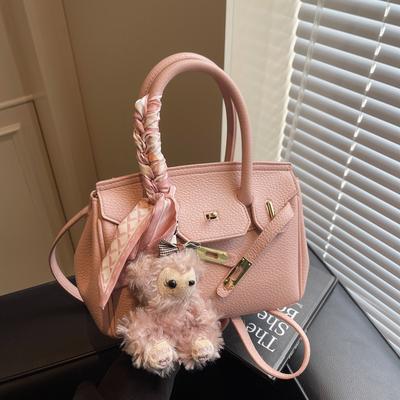 Handbag Women's New Fashion Casual Shoulder Messenger Bag Versatile Commuter Bag