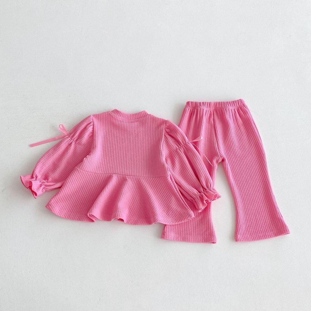 Herbstanzug für Kleinkind-Mädchen im koreanischen Stil mit Schleife - Baby-Rüschenoberteil & Schlaghosen-Set (Ankunft 2025)