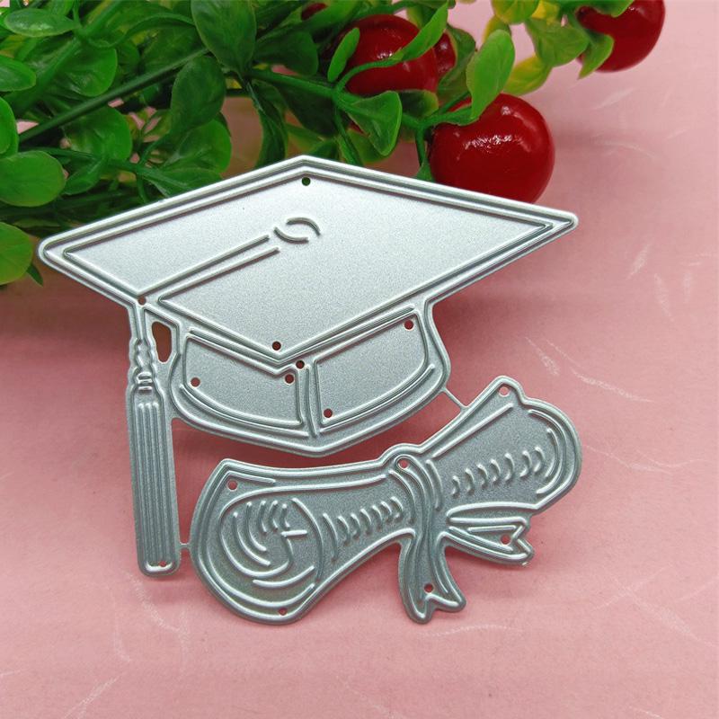 

Кепка Выпускной Сертификат Дизайн Стиль Металлические штампы DIY Скрапбукинг Трафарет для тиснения Бумага Ремесло Шаблон альбома серебряный