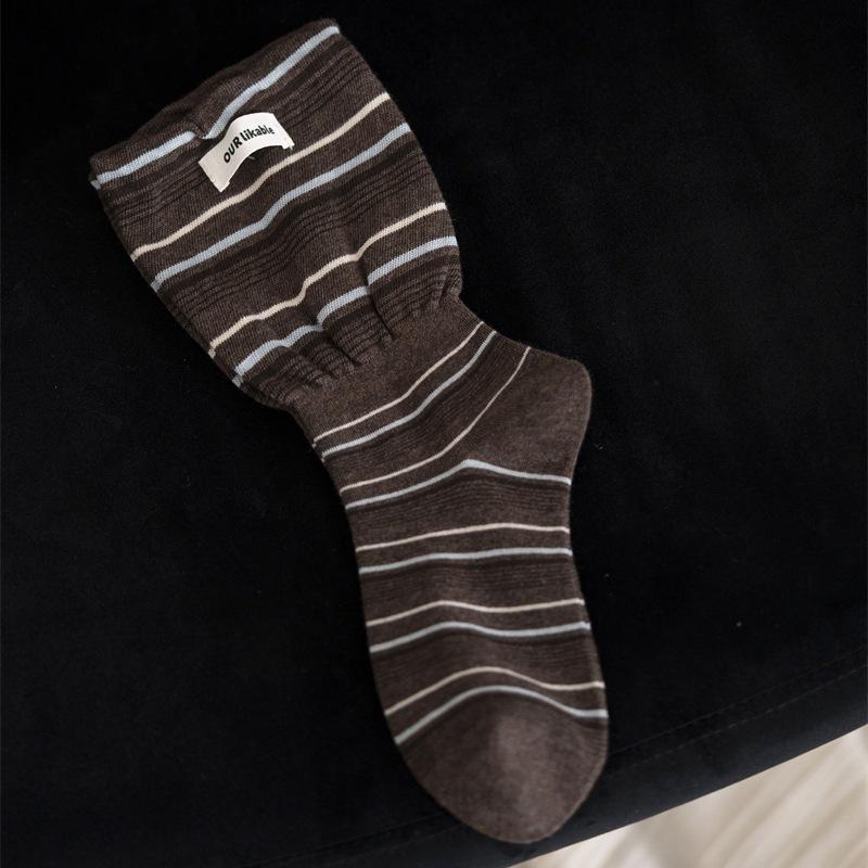 Autumn Flared Women's Socks, Double Flared Striped Mid-calf Socks, Letter-label Dopamine Style Personality Pile Socks