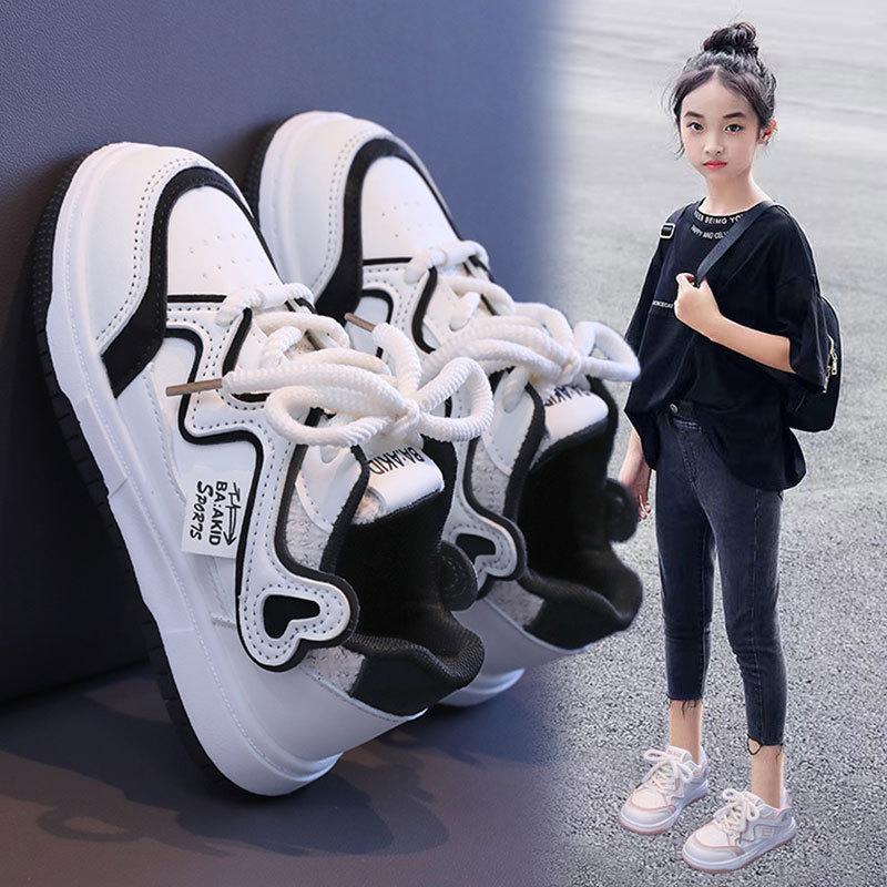 Girls Shoes Sneakers Summer 2025 New Children's Soft-soled Breathable Trendy Cool Older Children's Girls Medium and Older Children's Board Shoes