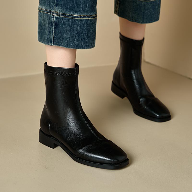 Women's Low-heeled Short Boots Autumn and Winter New Comfortable and Versatile Solid-color Thick-heeled Large-size Simple Short Boots
