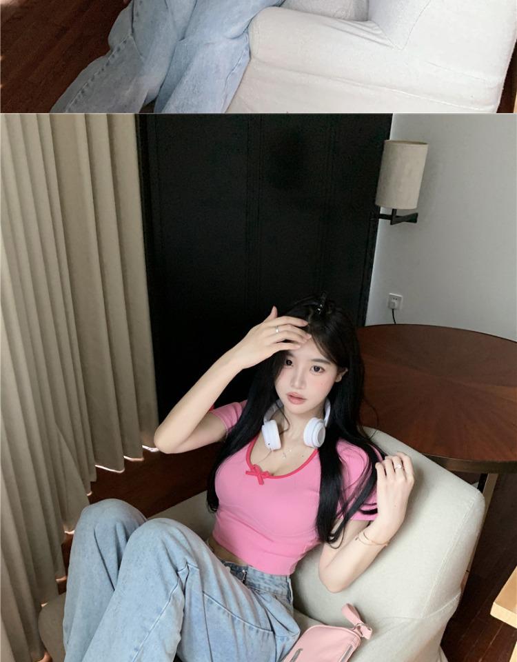 Sexy Bowknot U-Neck Clavicle T-Shirt: Low-Cut Summer Top for Women - Short-Sleeved, Tight Fit
