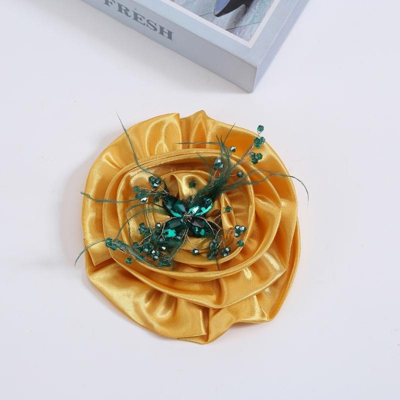 Fabric Flower Brooch for Women, Oversized Floral Pin with Soft Fabric Detail for Jackets, Dresses, Scarves and Bags