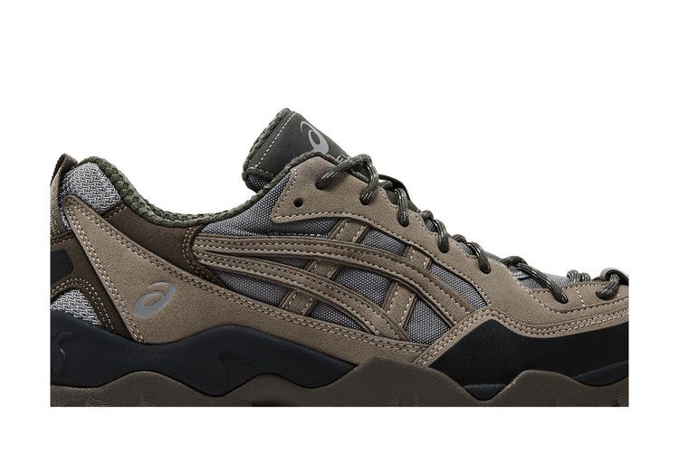 Asics Gel Pickax 'Clay Grey Mink'