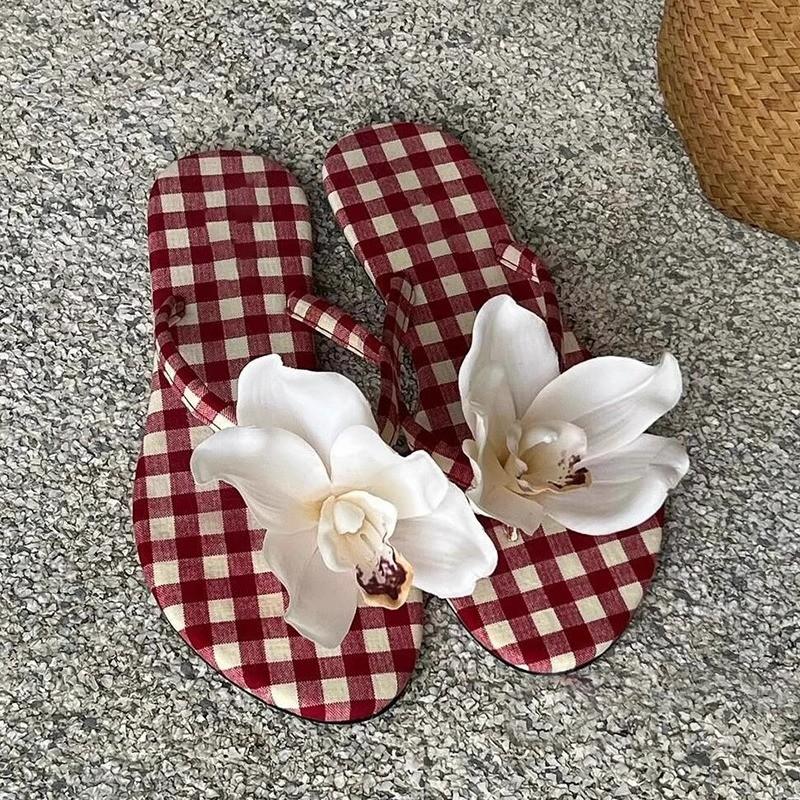 Flat Slippers Summer New Round Head Set Toe Square Flower Fine Belt Soft Sole Anti-slip Wear-resistant Sandals