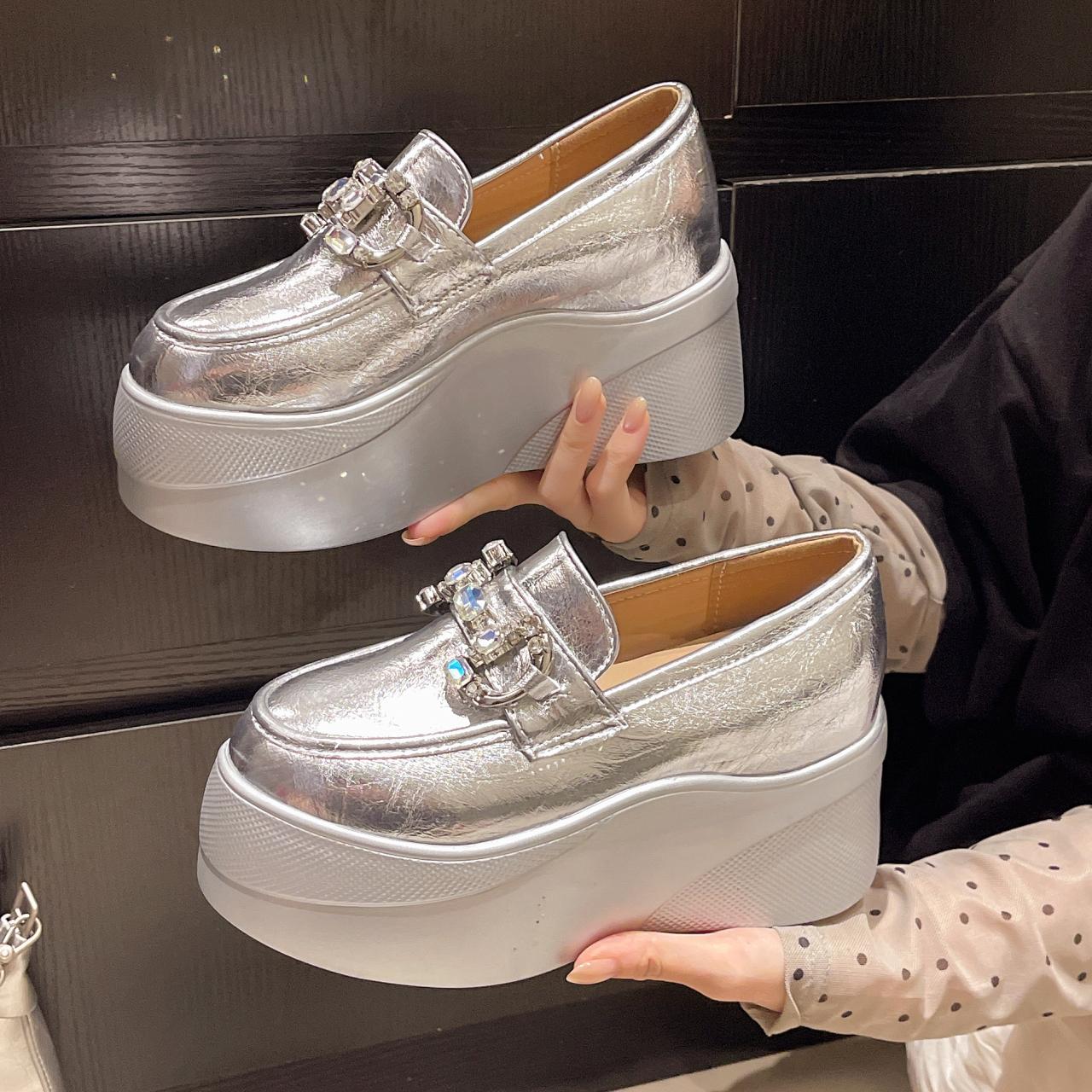 Women 8 CM Platform Shoes Punk Leather Rhinestone Decoration Loafers High Quality Cool Retro Chunky Oxfords Casual Outdoor Shoes 35 7909₽