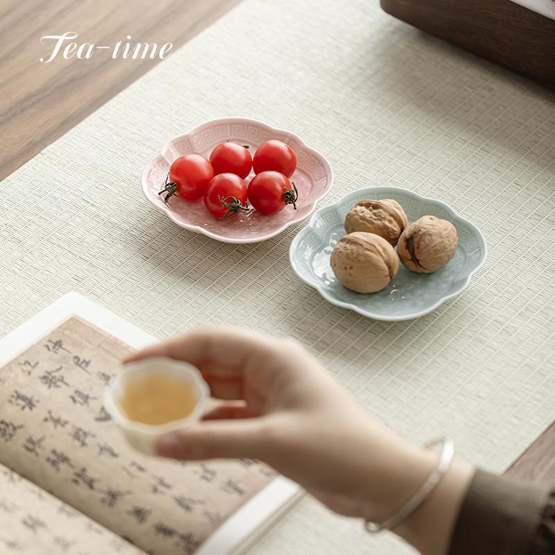 Ceramic Small Fruit Dish Plate Ceramic Home Chinese Zen Cute Snack Trinket Dish Tea Tray Fruit Table Porcelain Plate Kitchen