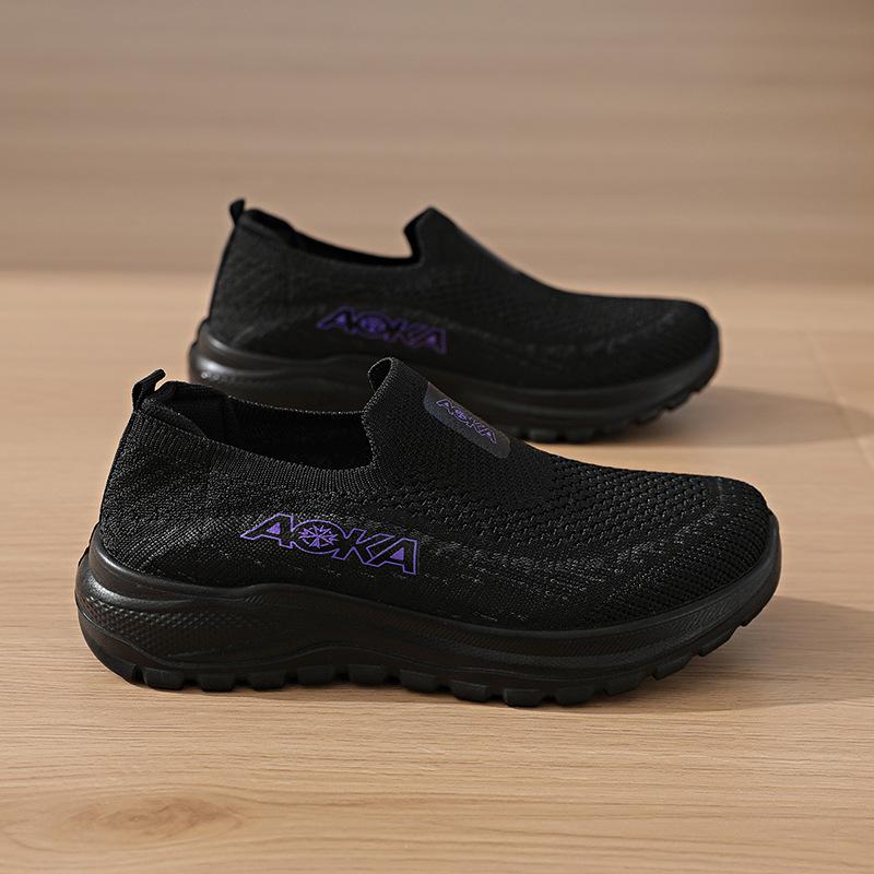 Fashion casual mother shoes flying flag mesh women's shoes non-slip and wear-resistant versatile sports shoes lazy one-pedal model