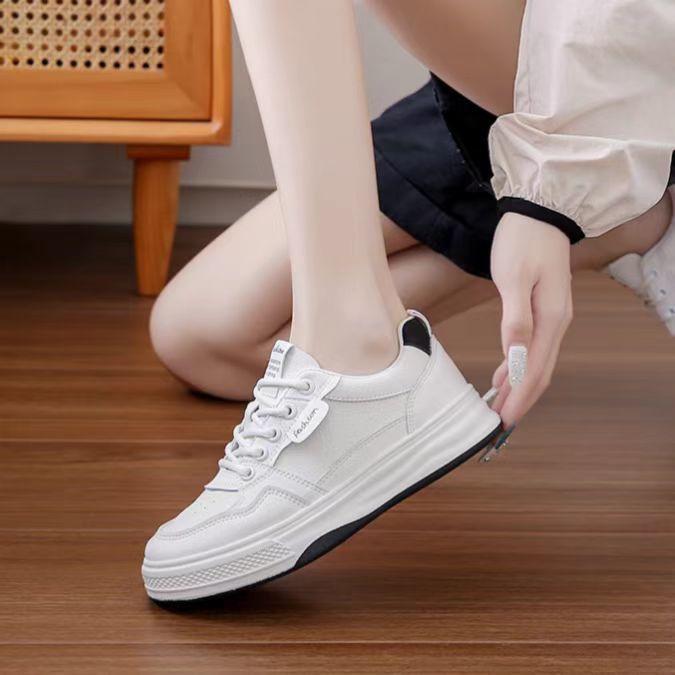 Wear-resistant Little White Shoes Women's New Autumn Small Platform Women's Shoes Versatile Commuter Casual Sports Board Shoes