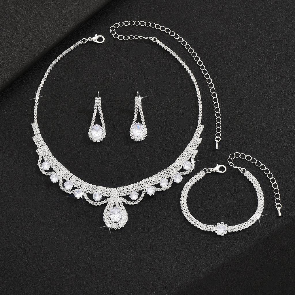 Jewelry Popular Gold Silver Crystal Bare Diamond Necklace Earrings Bracelet Set Three Pieces