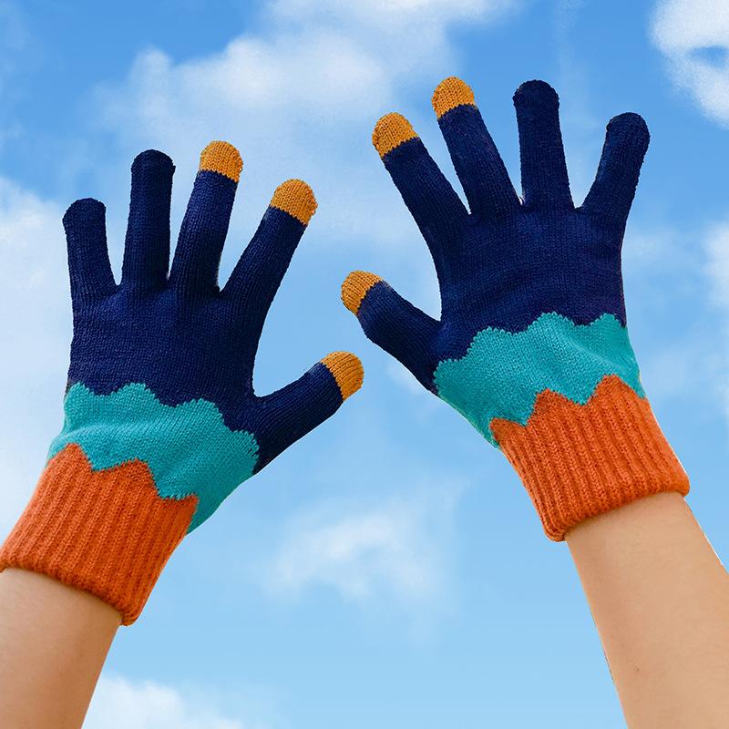 Winter Warm and Cute Knitted Women's Velvet Cycling Windproof Knitted Touchscreen Gloves