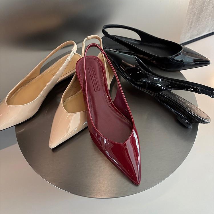 

5.1 Новый продукт~ Корейская версия маленького сломанного каблука, остроносые сандалии на одном ремешке, летняя новинка 2025 года, тонкие туфли из овчины для ношения с юбкой 40 красный