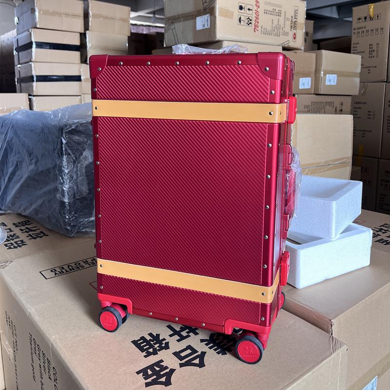 Slightly Flawed Aluminum-Magnesium Carry-on Trolley with Universal Wheels