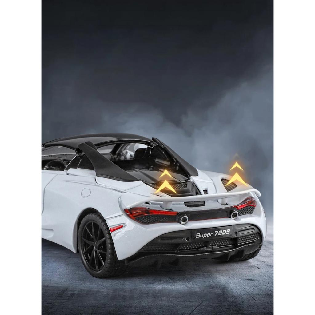 1/32 McLaren 720s Supercar Sports Alloy Diecast Model Car Sound and Light Pull Back Children Toys Cars Birthday Gifts with Kids