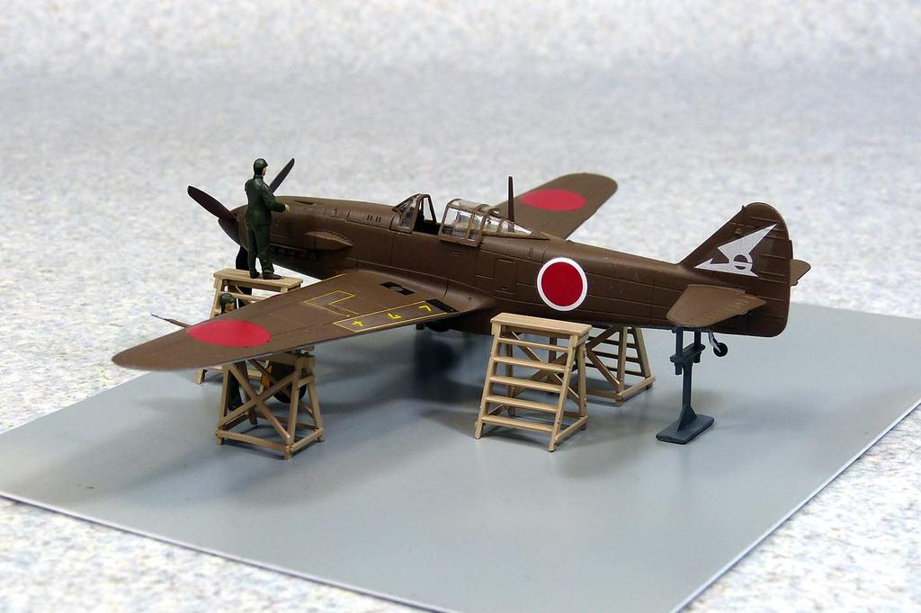 Aoshima Bunka Kyozai Aircraft Series 2 Kai Type 2 Fighter Hien Plastic Model Molded In Color (AOSHIMA) 1/72 No. Ki-61-II Kit,