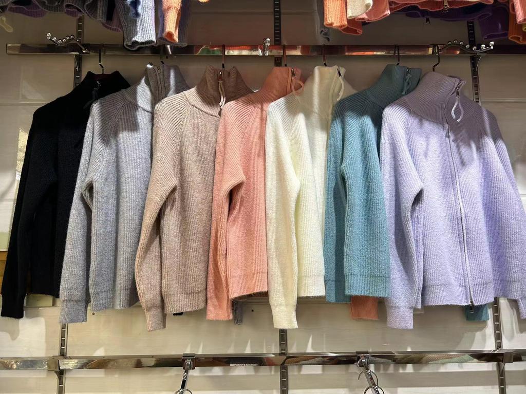2025 Korean Style Thickened Lapel Zip Sweater Knit Cardigan for Women