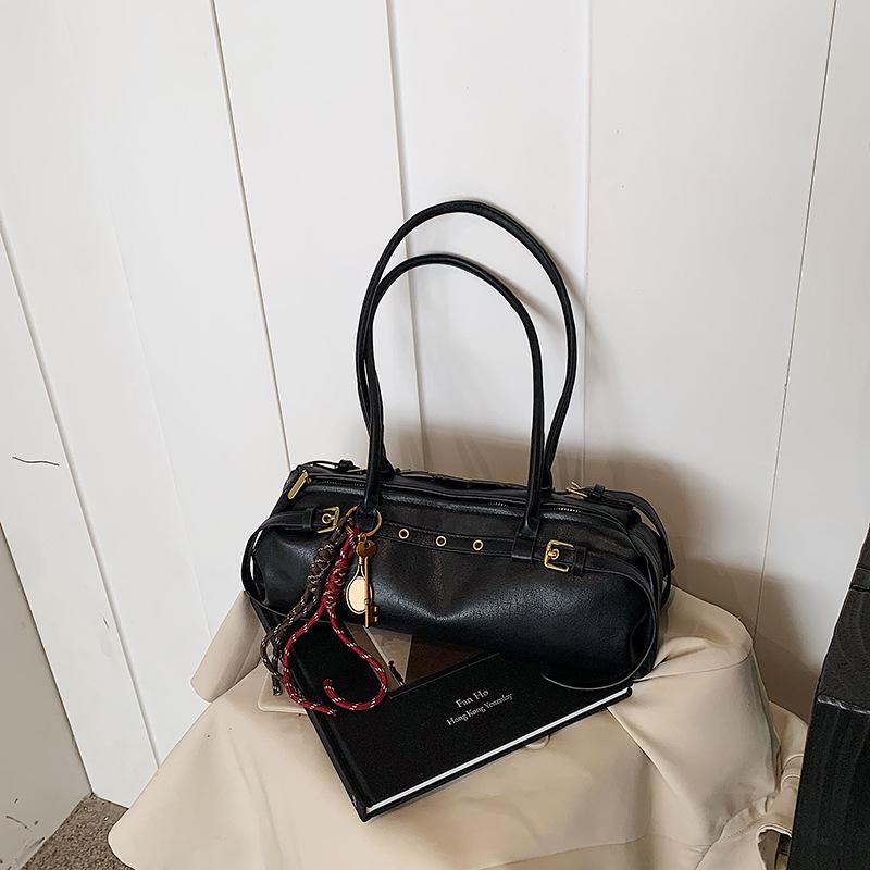 Niche Retro Baguette Bag Women's New Fashion Hand Carry Underarm Bag High-end Casual Shoulder Bag