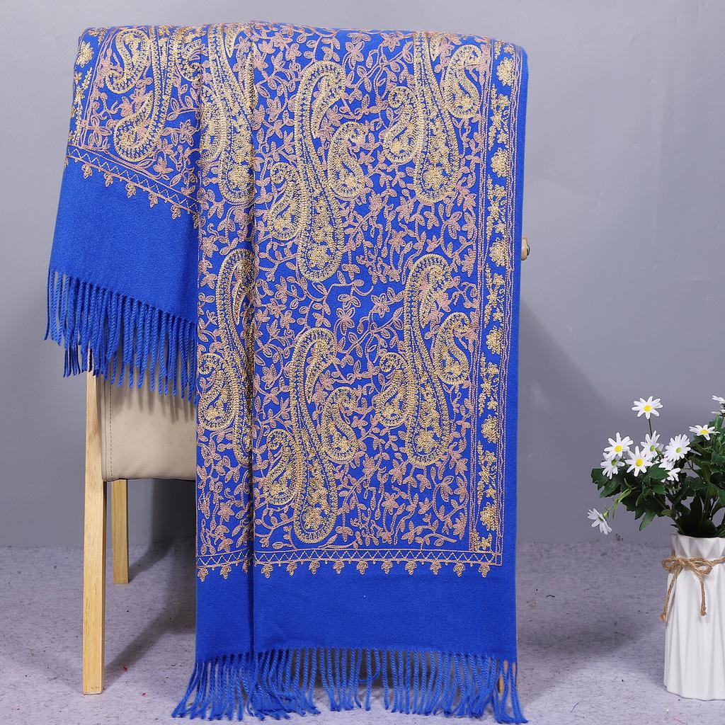 Nepal Embroidered Cashew Flower Ethnic Style Scarf for Women, Autumn and Winter Wedding Banquet Thickened Cheongsam Shawl for Scenic Areas