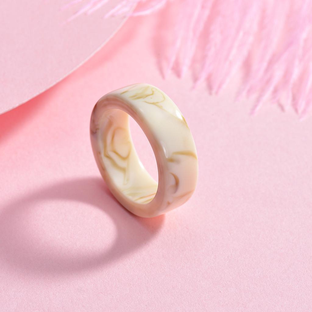 Hot Charm Colorful Transparent Rings Marble Pattern Geometric Resin Acrylic Rings for Women Jewelry Travel Gifts