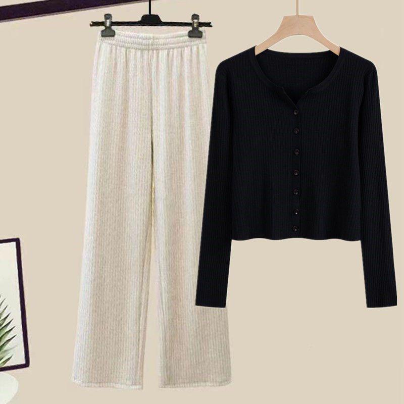 Two-Piece Women's Autumn Knit Set: Korean Short Sweater & Casual High-Waist Wide-Leg Pants