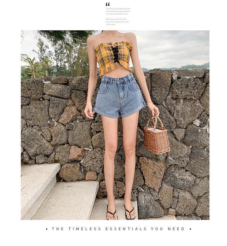 2024 Dámské džínové šortky s vysokým pasem plus size áčkového střihu - široké nohavice, ohrnuté, zeštíhlující letní trend