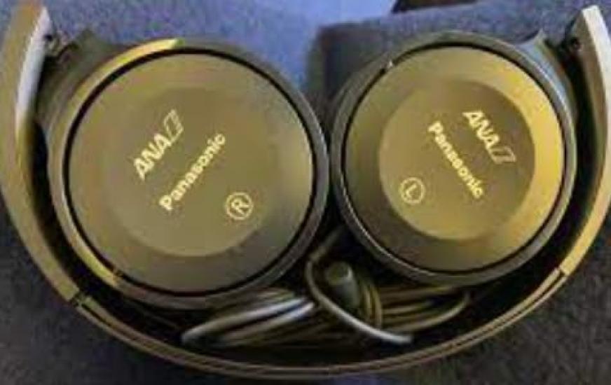 ANA Premium Class Limited Headphones