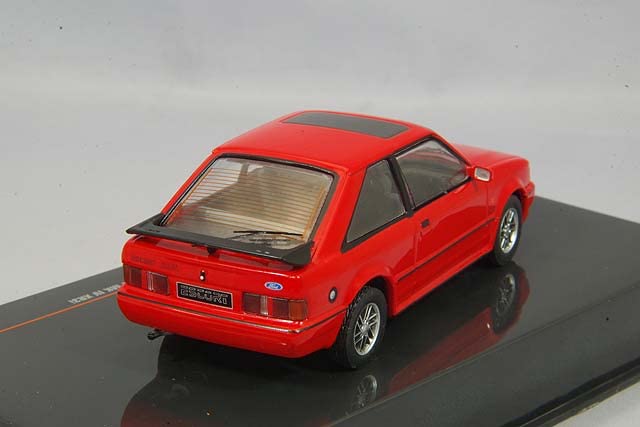 Ixo Model Ford Escort MK IV XR3 90 Red 1/43 CLC395N