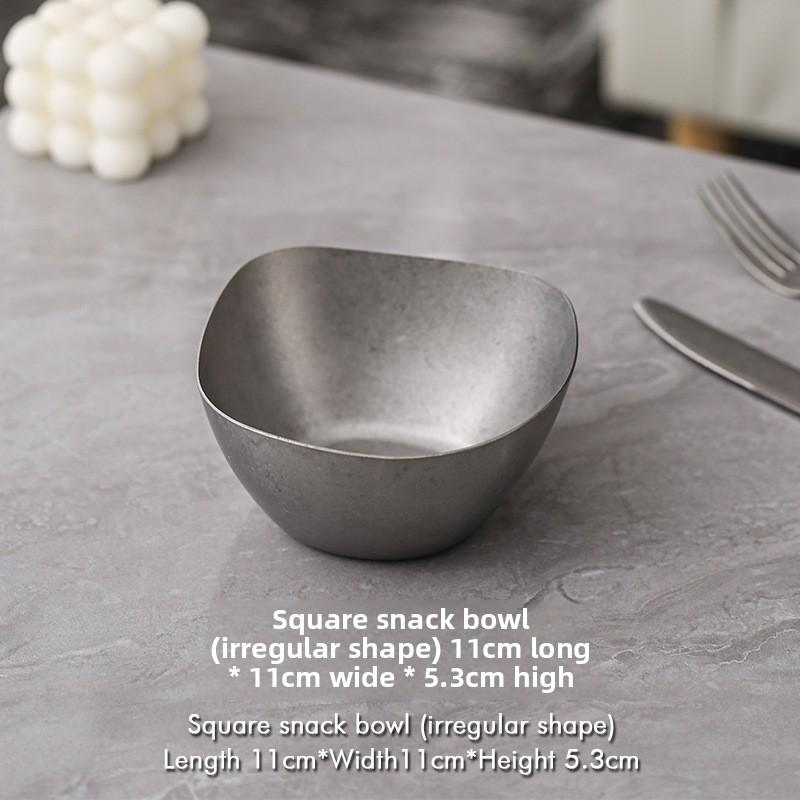 Retro Style Decorative Plate Unique Design Stainless Steel Durable Household Restaurant Outdoor Western Dinnerware