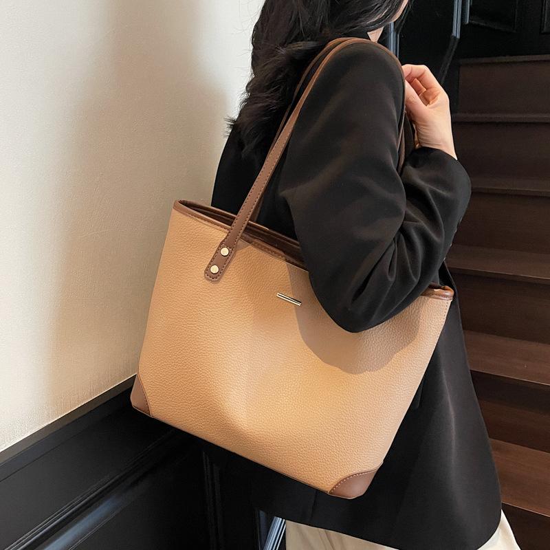 Fashion Large-capacity Tote Bag Women's New Casual Commuter Shoulder Bag