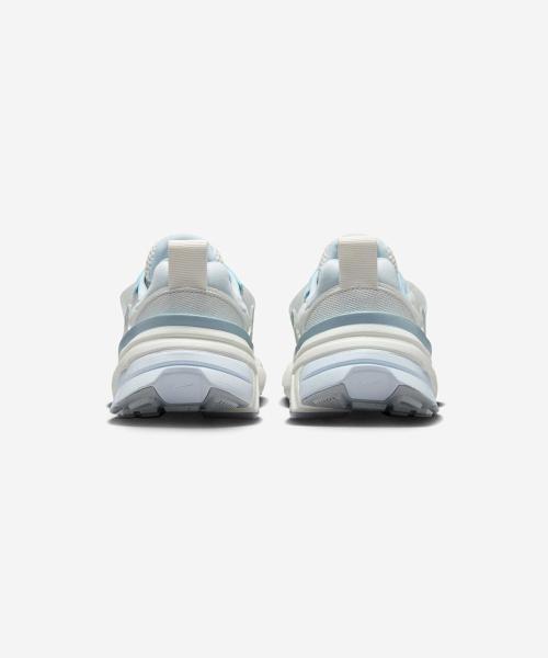 Nike V2K Run W - Platinum Tint: Summit White: Light Smoke Grey FD0736-009