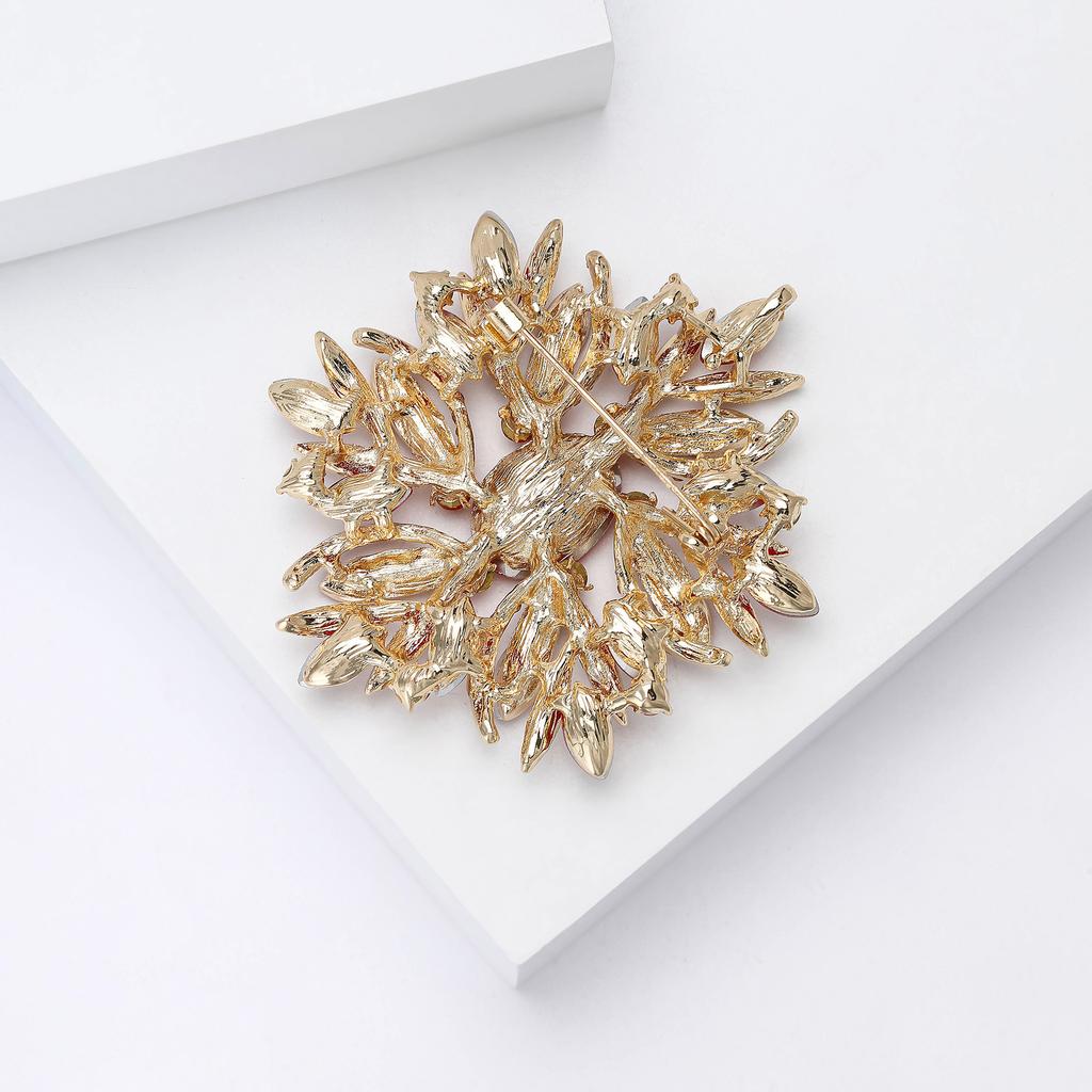 Women Glass Brooch Rhinestone Shining Boutique Decoration Badges Pins