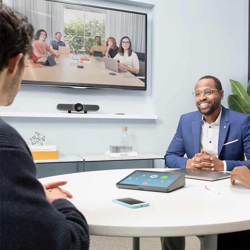 Logitech CC4000e 4K UHD Business Video Conference Camera