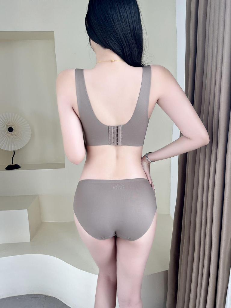 Red Original Seamless Underarm Support Soft Gathering Bra for Women