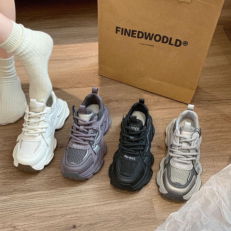 Neue kleine vielseitige atmungsaktive Sport- und Freizeitschuhe beliebte dicksohlige erhöhende Dad-Schuhe Damen Herbst